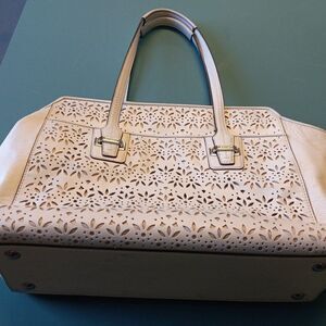 Vintage Coach A1482-F27391 Ivory Lazer Cut Shoulder Bag Beach Summer